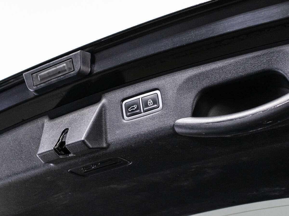 Kia Sorento с пробегом — 2020 год. Фото: #15