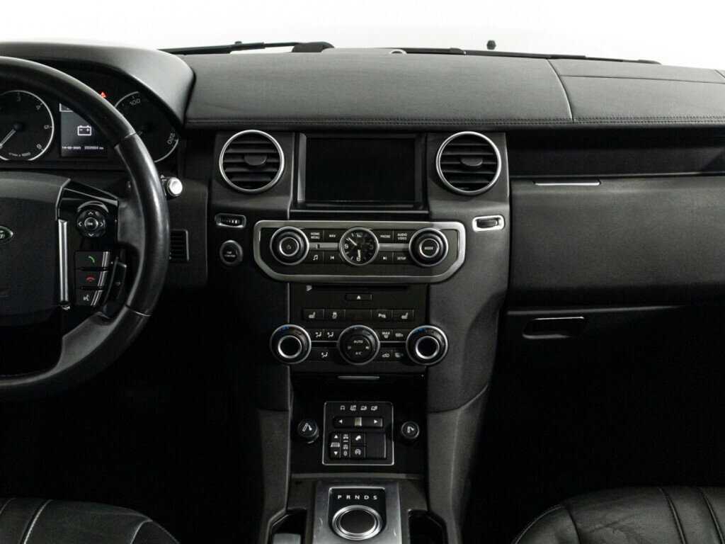 Land Rover Discovery с пробегом — 2016 год. Фото: #13