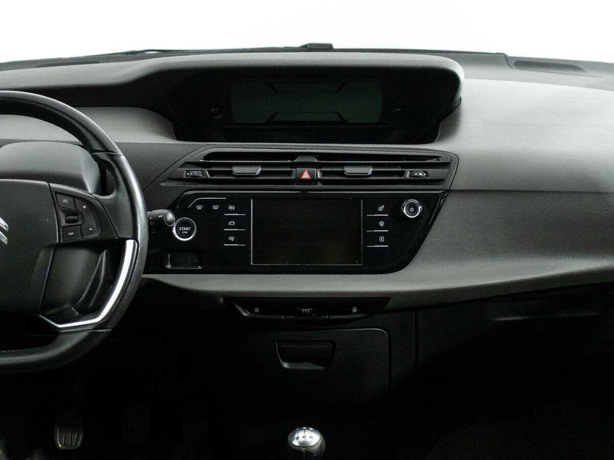 Citroen C4 Picasso с пробегом — 2015 год. Фото: #12