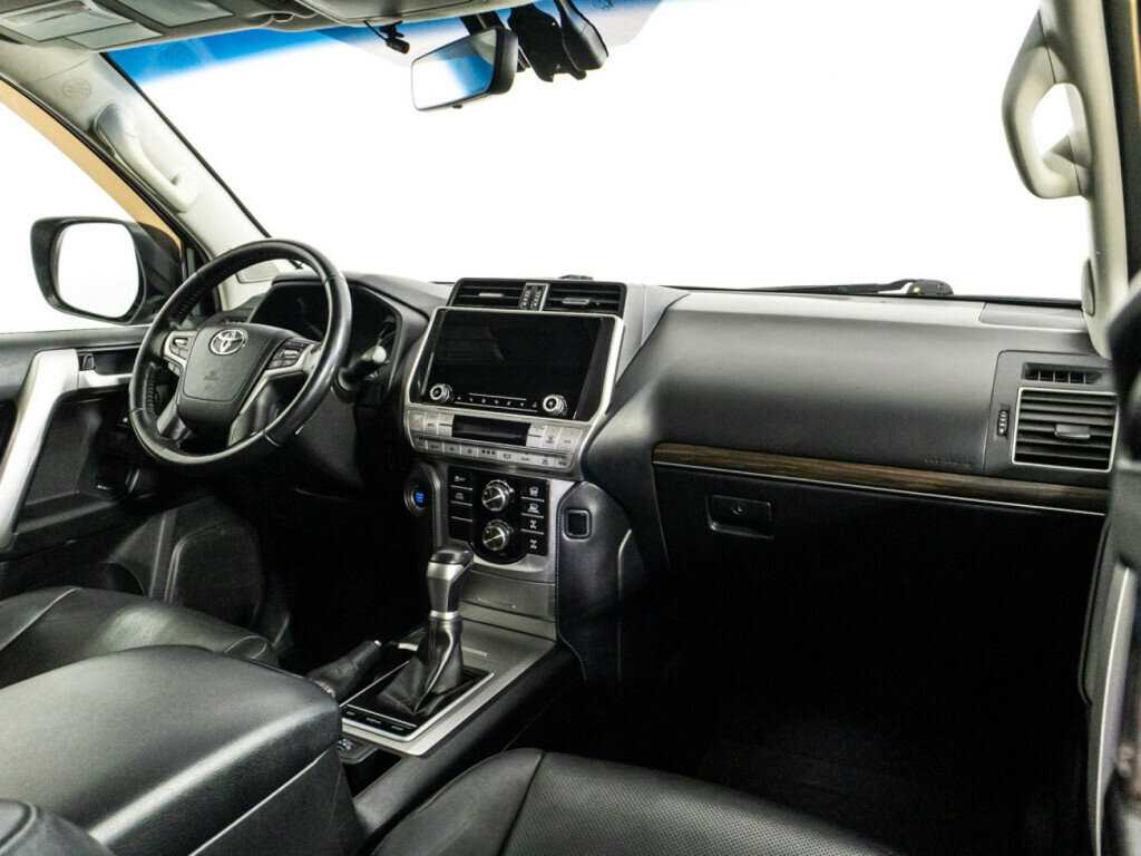 Toyota Land Cruiser Prado с пробегом — 2019 год. Фото: #6