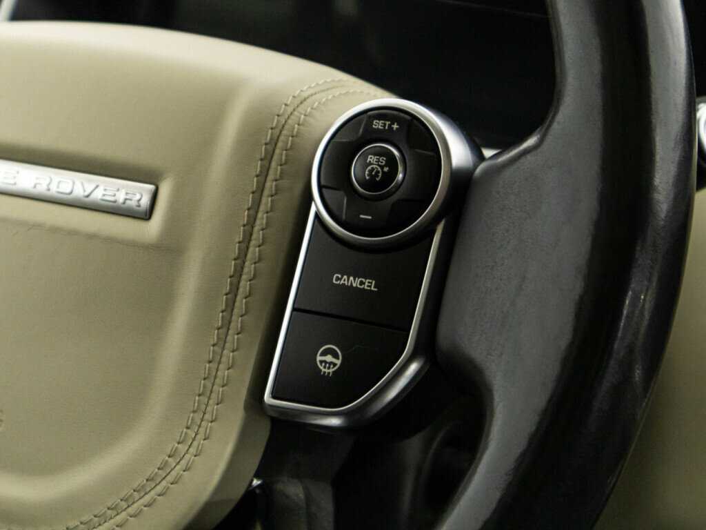 Land Rover Range Rover с пробегом — 2014 год. Фото: #22