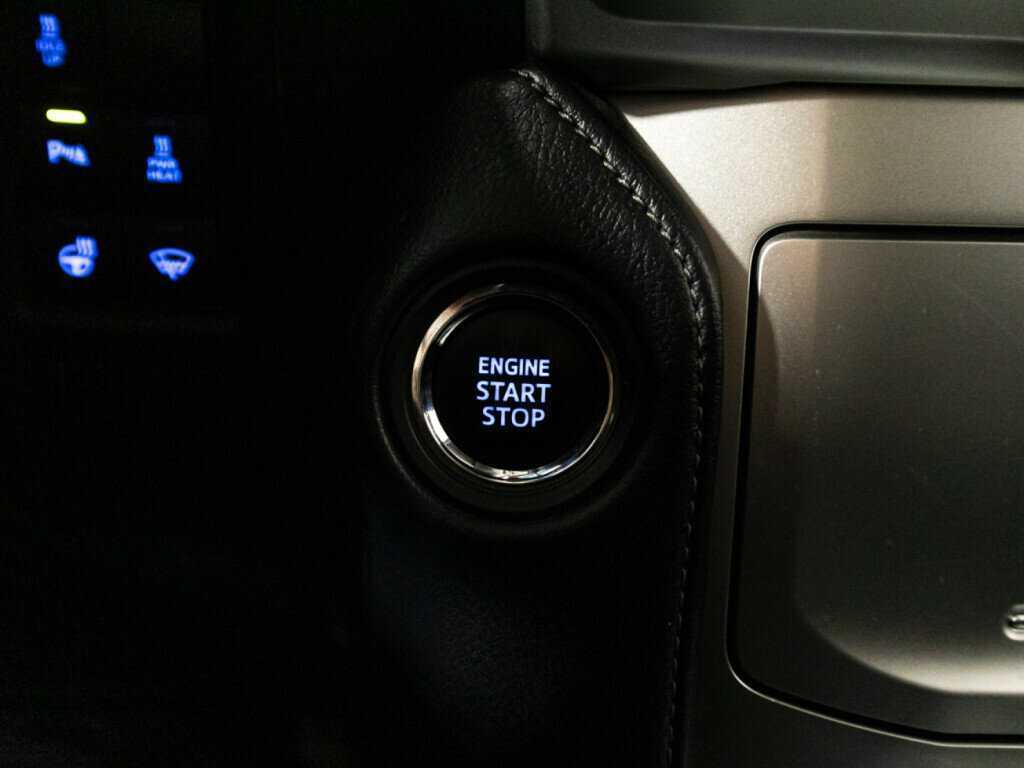 Toyota Land Cruiser Prado с пробегом — 2021 год. Фото: #19