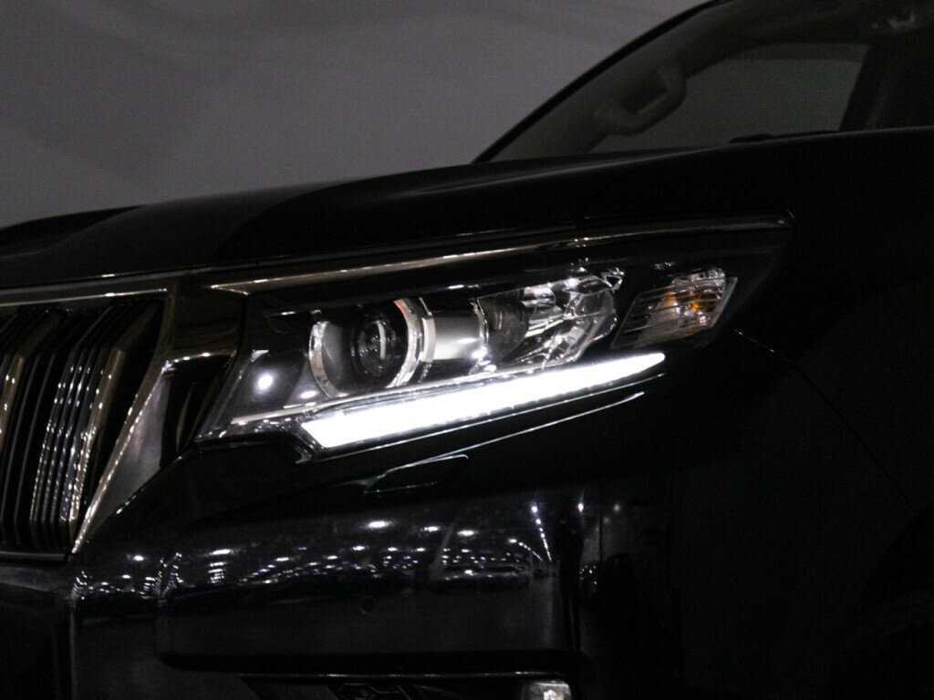 Toyota Land Cruiser Prado с пробегом — 2021 год. Фото: #22