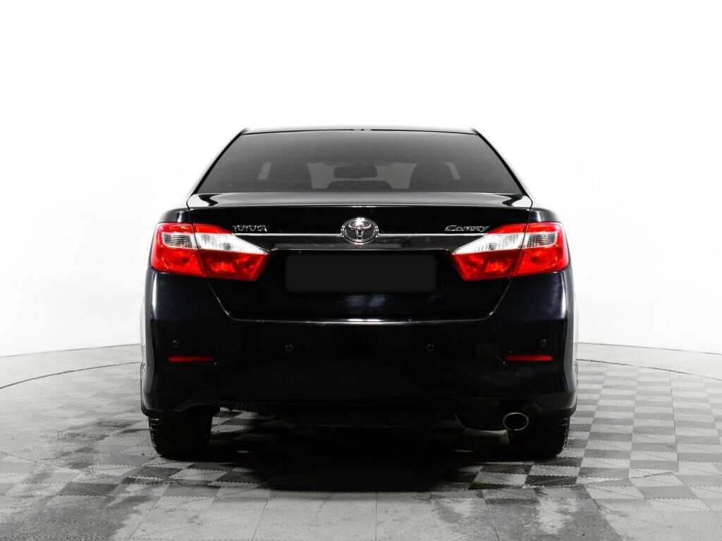 Toyota Camry с пробегом — 2014 год. Фото: #5
