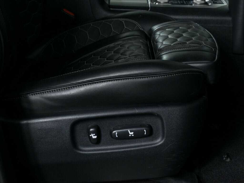 Toyota Land Cruiser с пробегом — 2019 год. Фото: #19