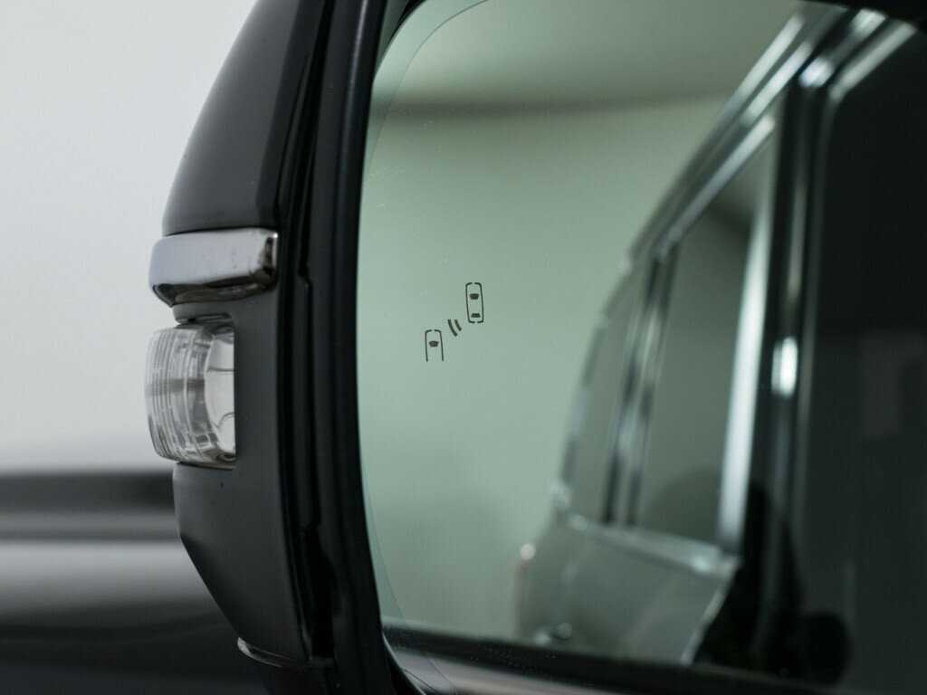 Toyota Land Cruiser с пробегом — 2019 год. Фото: #21