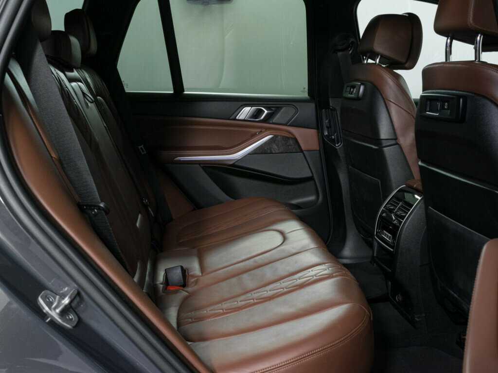 BMW X5 с пробегом — 2020 год. Фото: #10