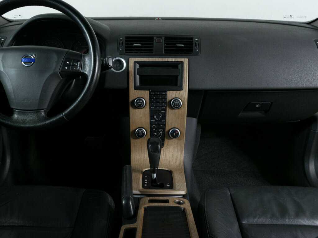 Volvo S40 с пробегом — 2007 год. Фото: #8