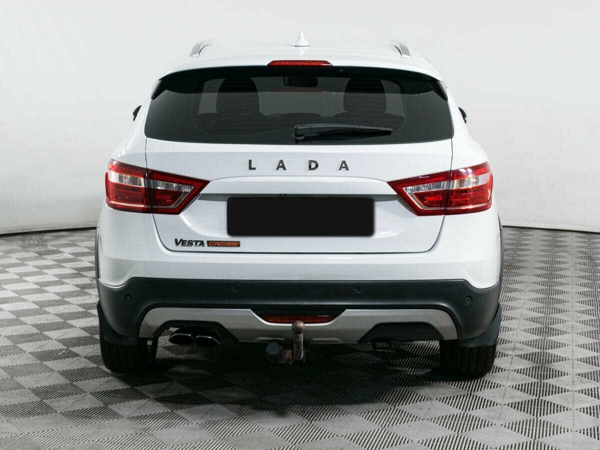Lada (ВАЗ) Vesta с пробегом — 2018 год. Фото: #4