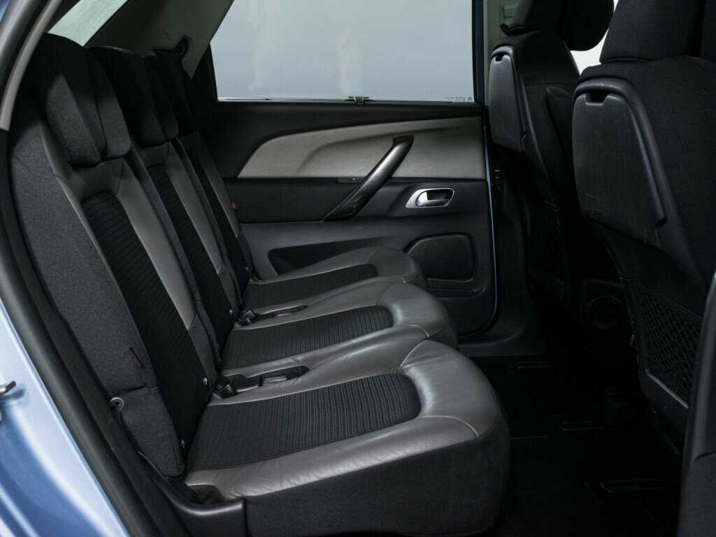 Citroen C4 Picasso с пробегом — 2014 год. Фото: #9