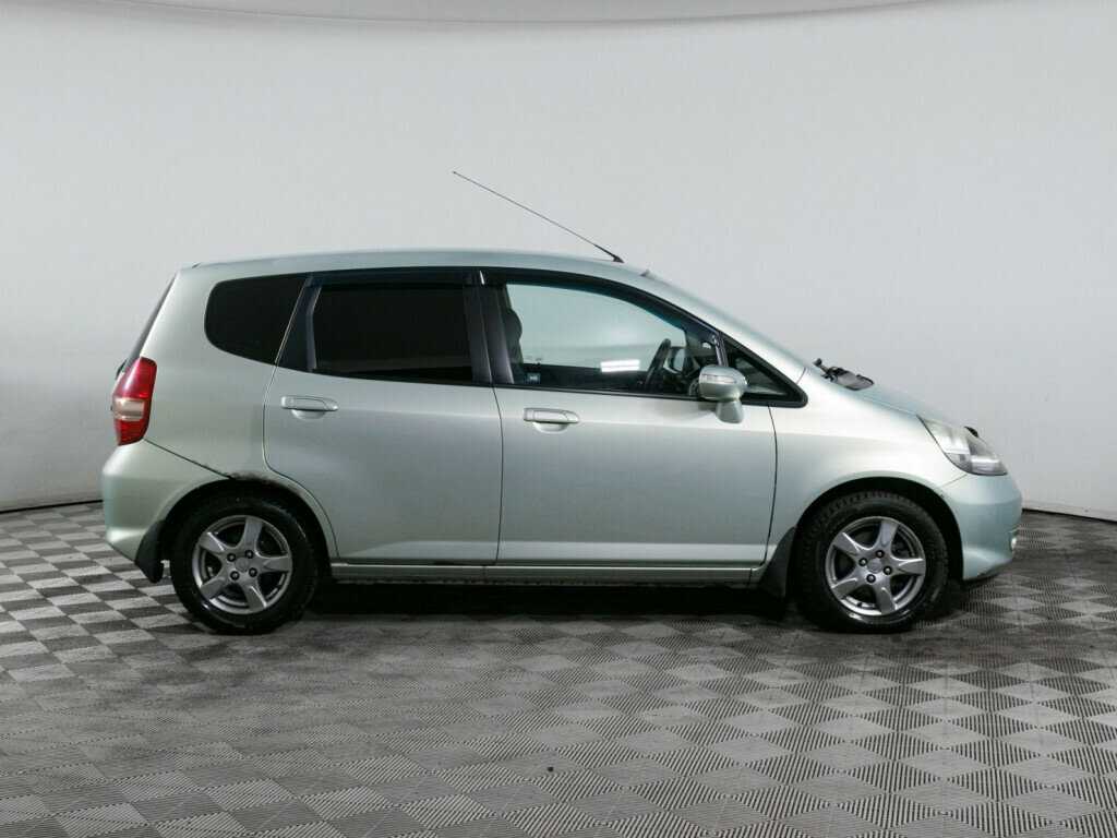 Honda Jazz с пробегом — 2008 год. Фото: #3