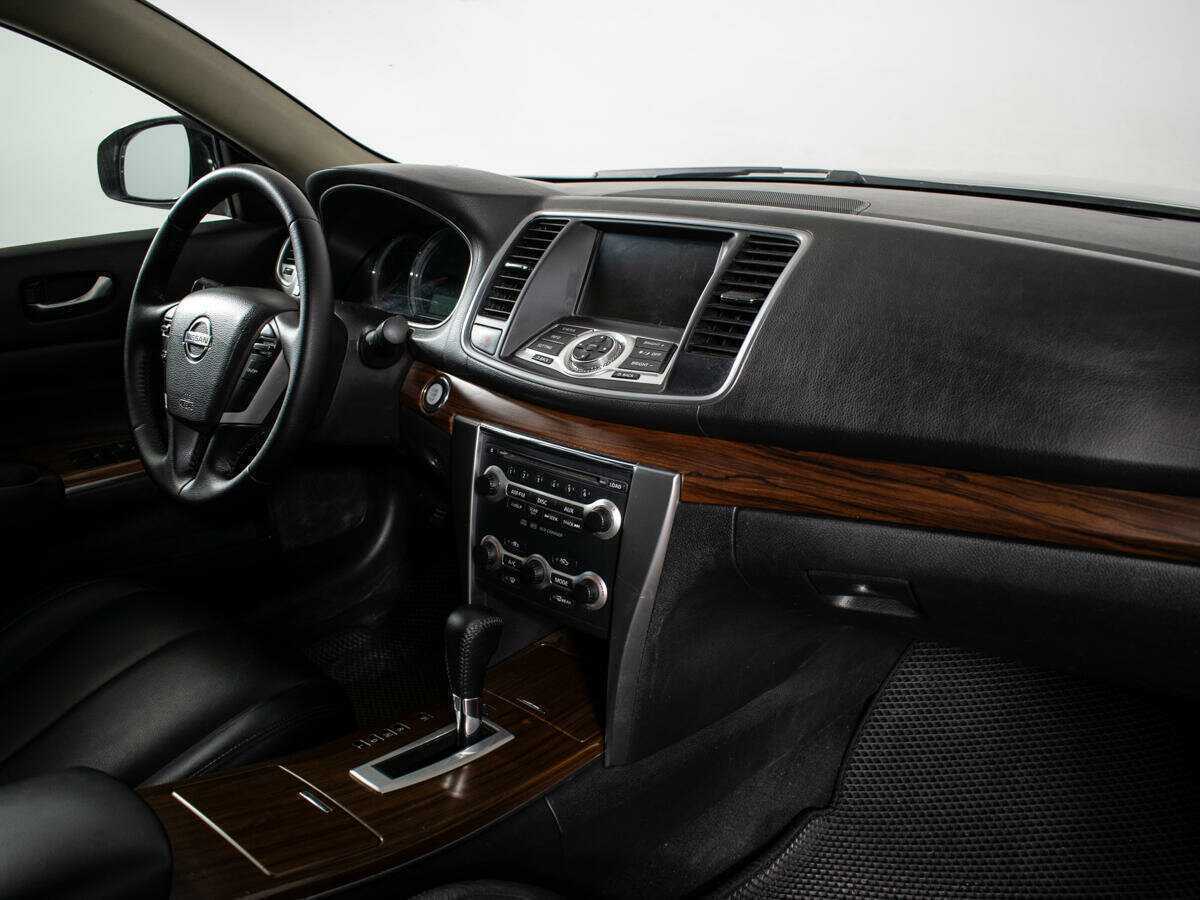 Nissan Teana с пробегом — 2010 год. Фото: #6