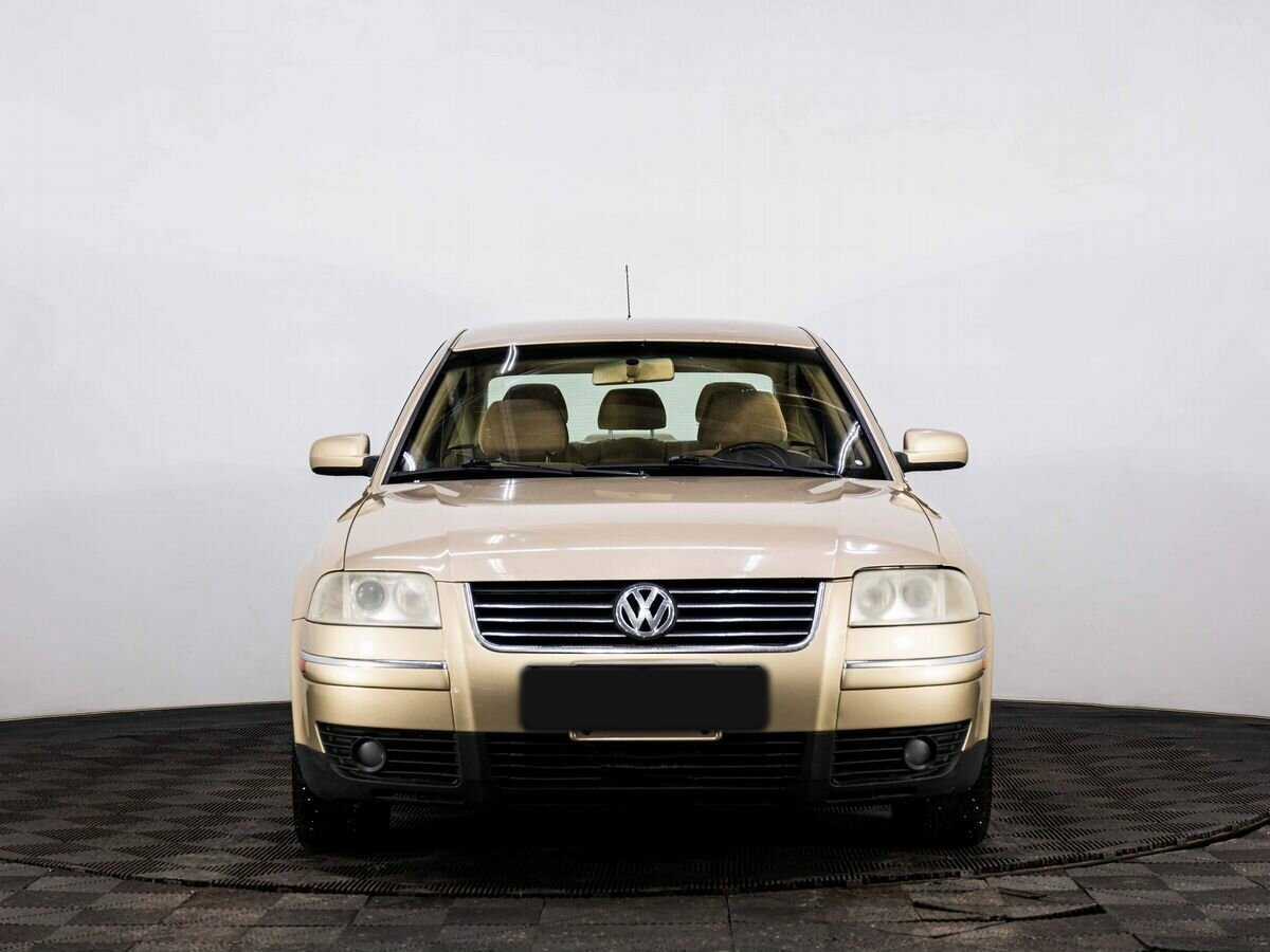 Volkswagen Passat с пробегом — 2001 год. Фото: #1