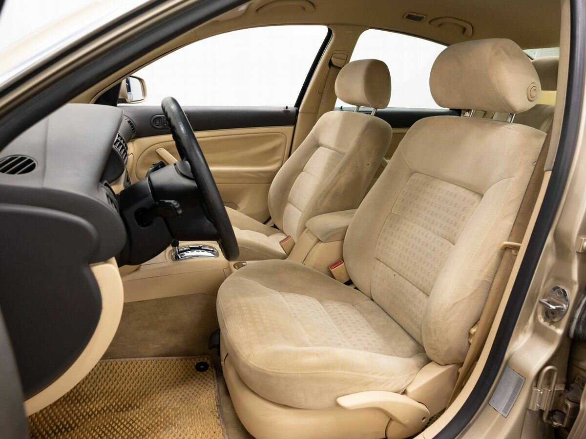 Volkswagen Passat с пробегом — 2001 год. Фото: #7