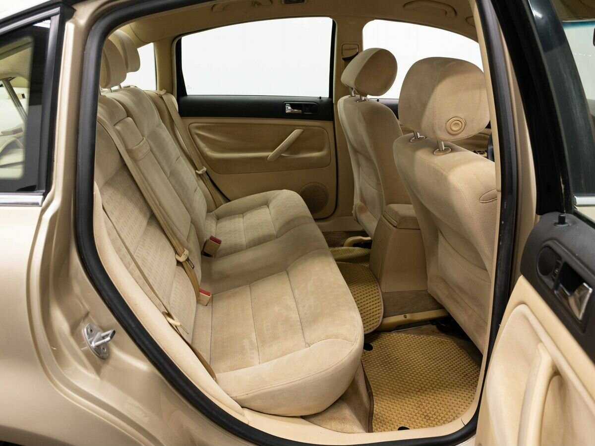 Volkswagen Passat с пробегом — 2001 год. Фото: #10