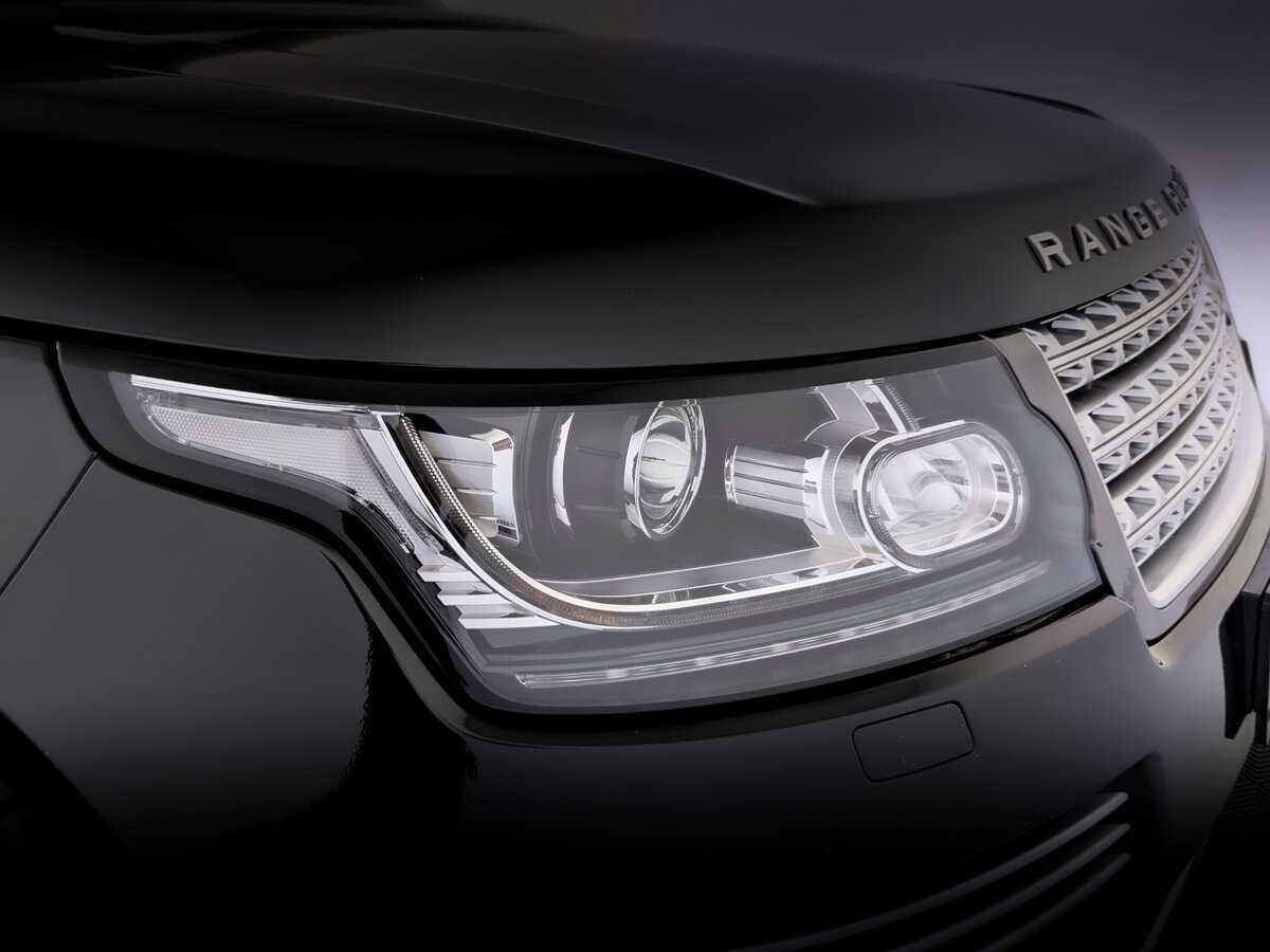 Land Rover Range Rover с пробегом — 2015 год. Фото: #16