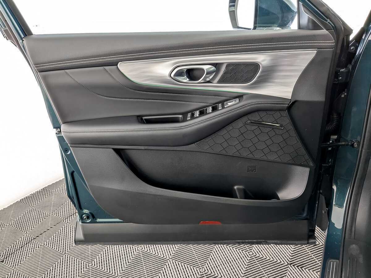 GAC GS8 с пробегом — 2024 год. Фото: #16