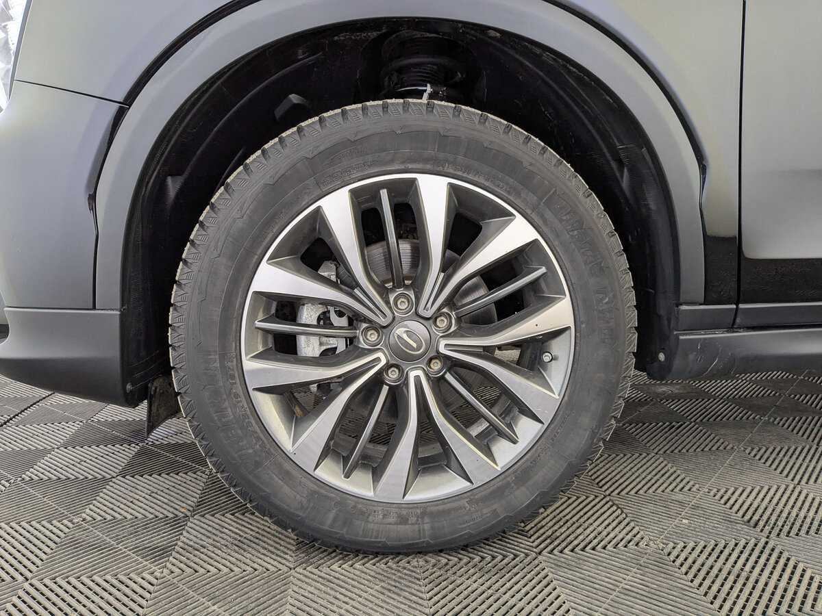 GAC GS8 с пробегом — 2023 год. Фото: #11