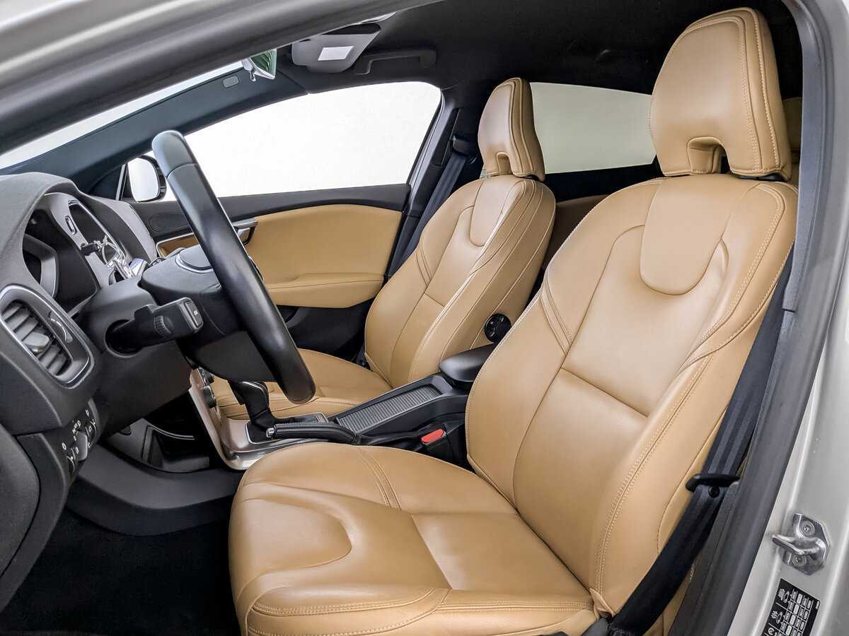 Volvo V40 с пробегом — 2018 год. Фото: #19