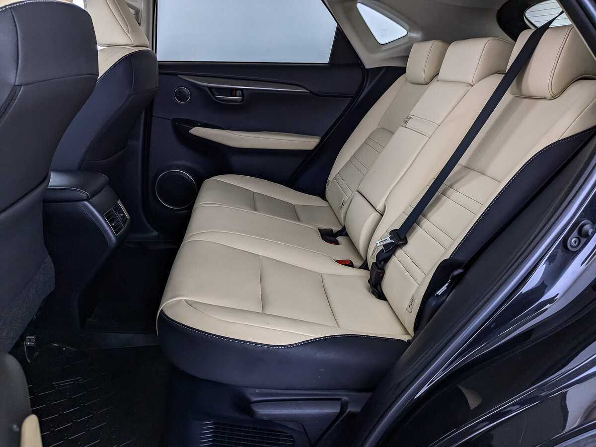 Lexus NX с пробегом — 2021 год. Фото: #17