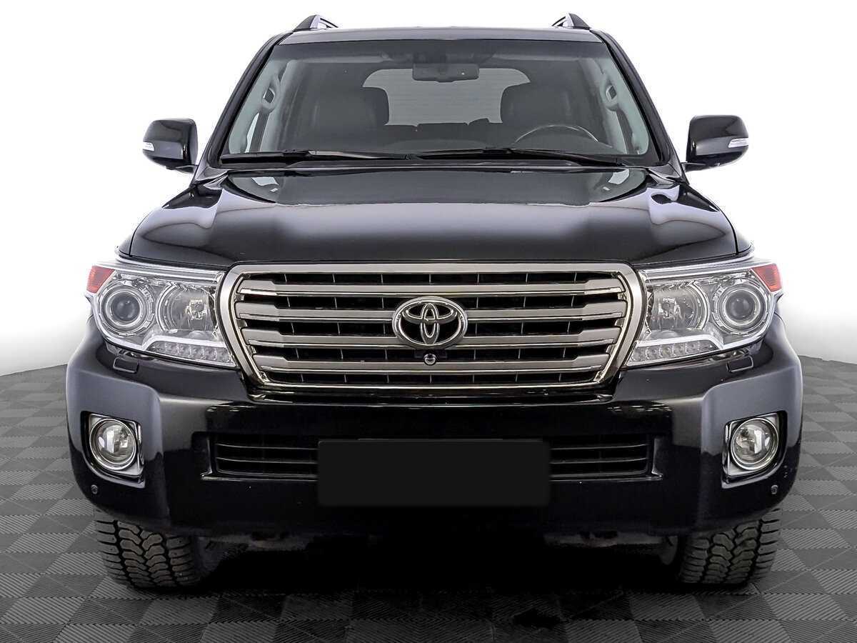 Toyota Land Cruiser с пробегом — 2015 год. Фото: #1