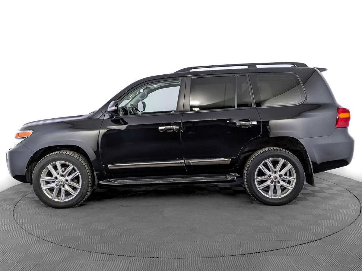 Toyota Land Cruiser с пробегом — 2015 год. Фото: #7