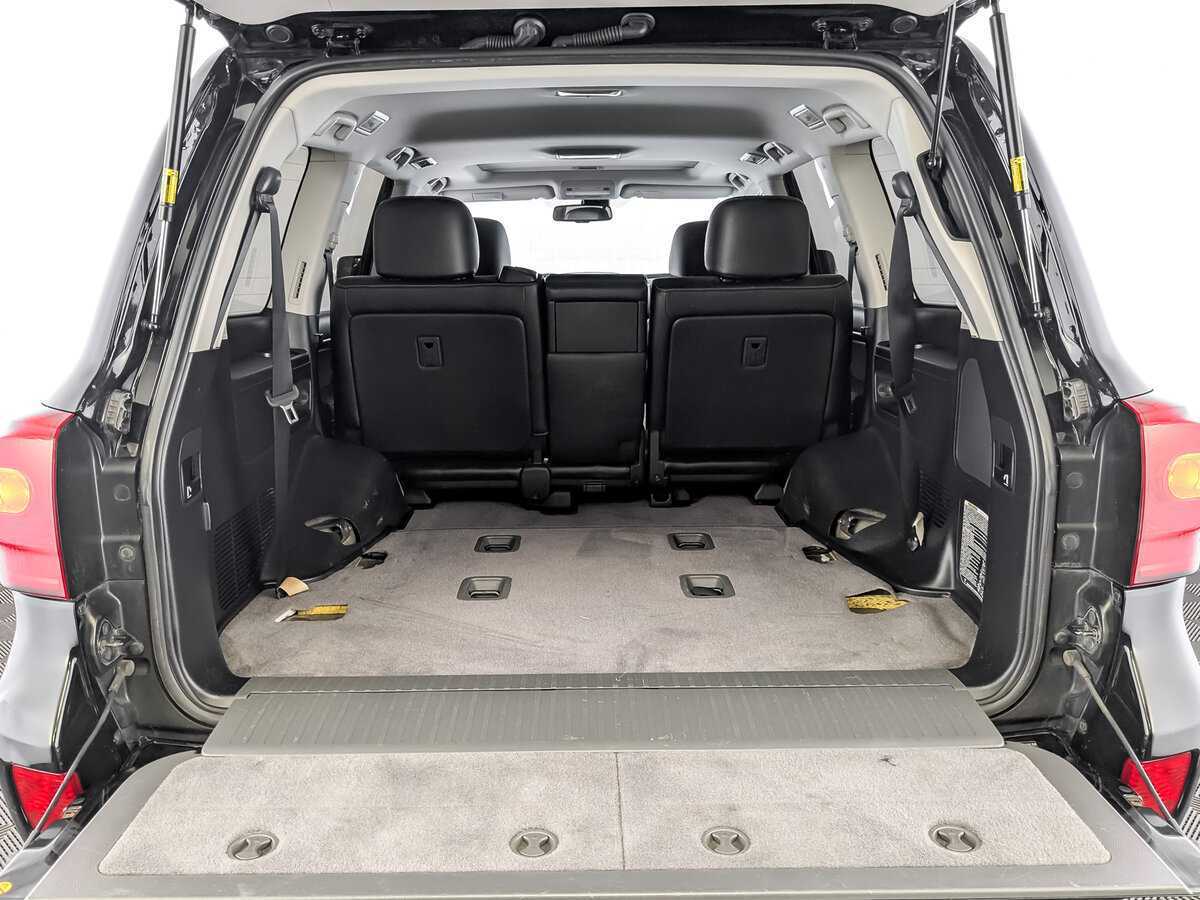 Toyota Land Cruiser с пробегом — 2015 год. Фото: #9