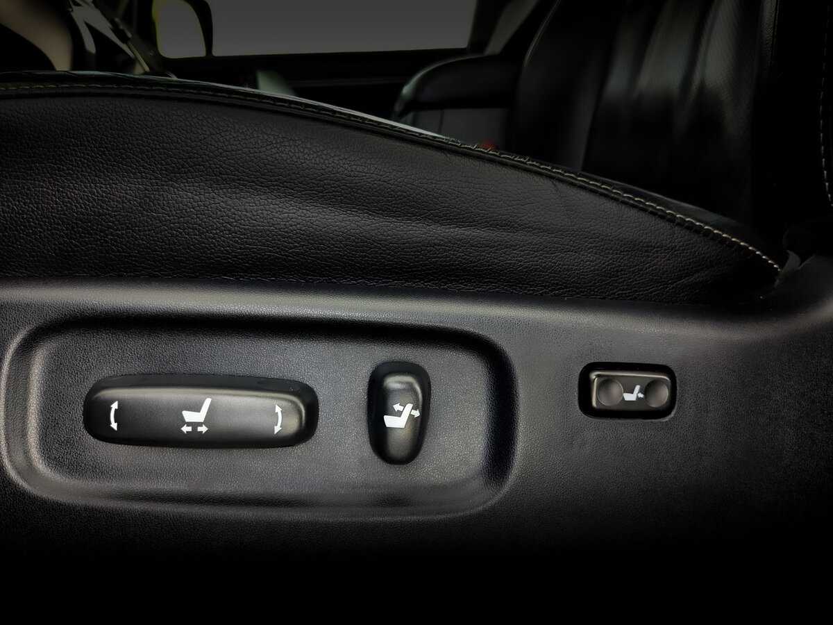 Toyota Land Cruiser с пробегом — 2015 год. Фото: #20