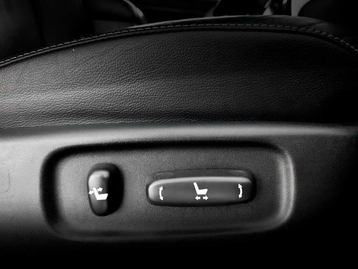 Toyota Land Cruiser с пробегом — 2015 год. Фото: #25