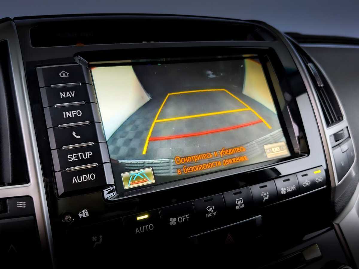 Toyota Land Cruiser с пробегом — 2015 год. Фото: #27