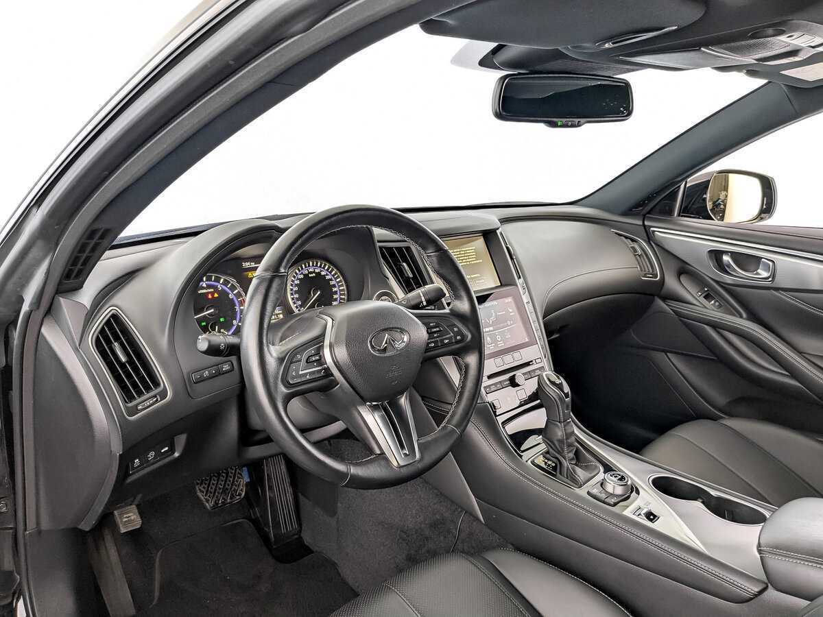 Infiniti Q60 с пробегом — 2020 год. Фото: #15