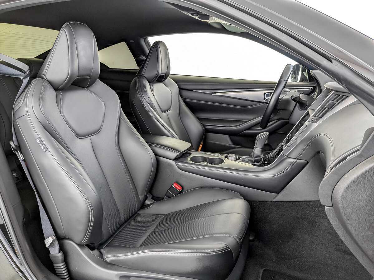 Infiniti Q60 с пробегом — 2020 год. Фото: #21