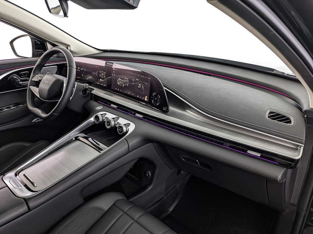 EXEED TXL с пробегом — 2023 год. Фото: #10