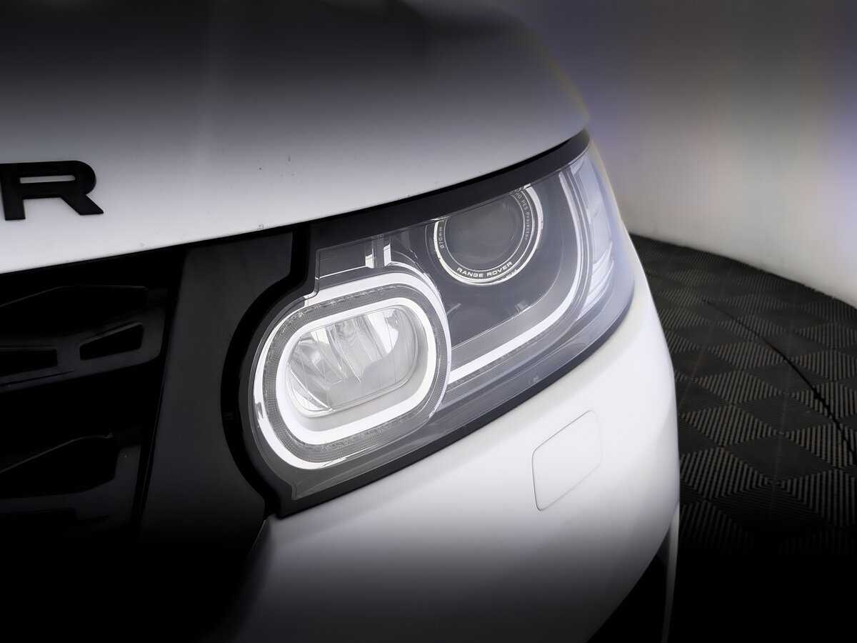 Land Rover Range Rover Sport с пробегом — 2014 год. Фото: #16