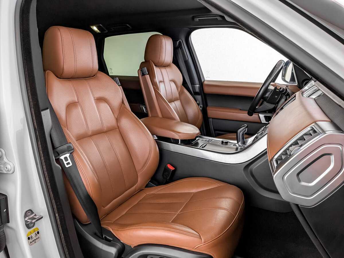 Land Rover Range Rover Sport с пробегом — 2014 год. Фото: #23