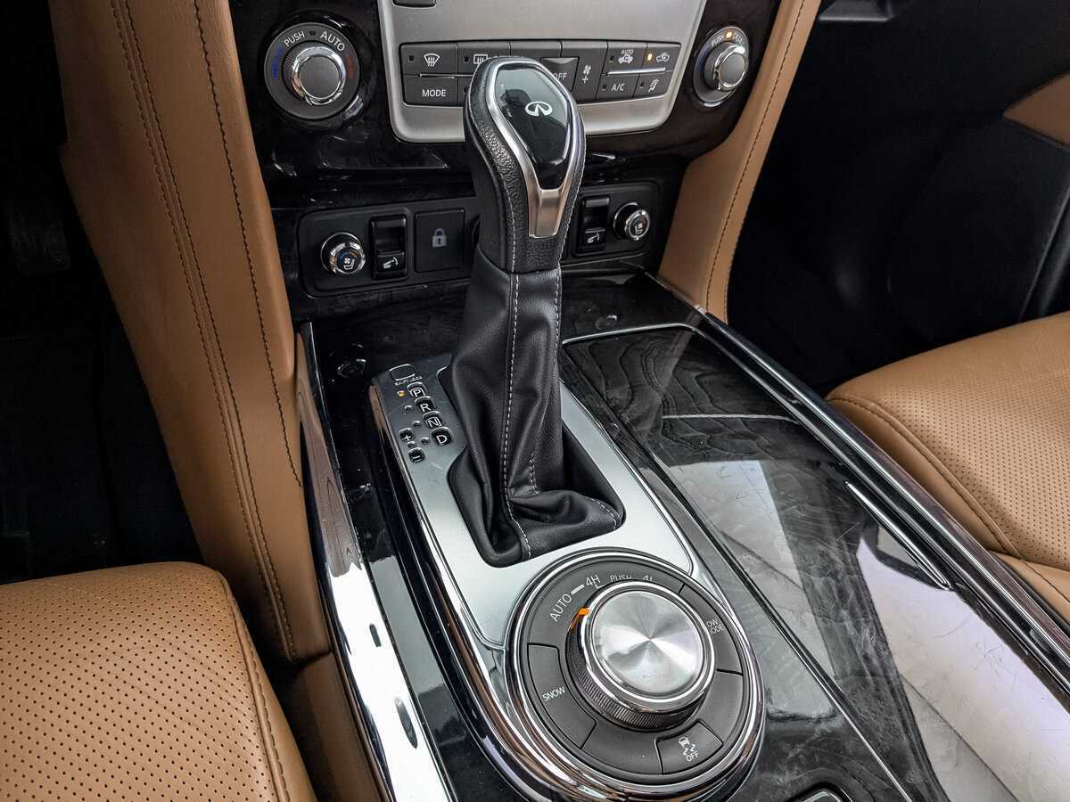 Infiniti QX80 с пробегом — 2018 год. Фото: #28