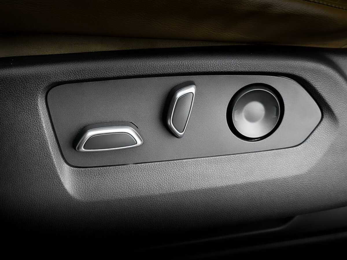 Cadillac Escalade с пробегом — 2022 год. Фото: #20