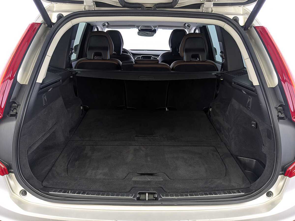 Volvo XC90 с пробегом — 2018 год. Фото: #9