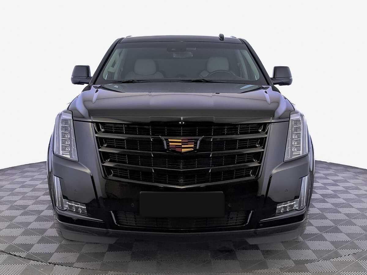 Cadillac Escalade с пробегом — 2019 год. Фото: #1
