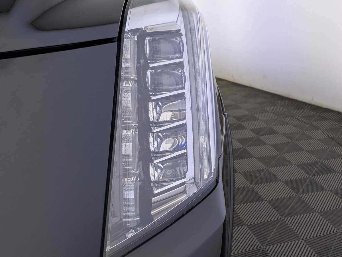 Cadillac Escalade с пробегом — 2019 год. Фото: #10