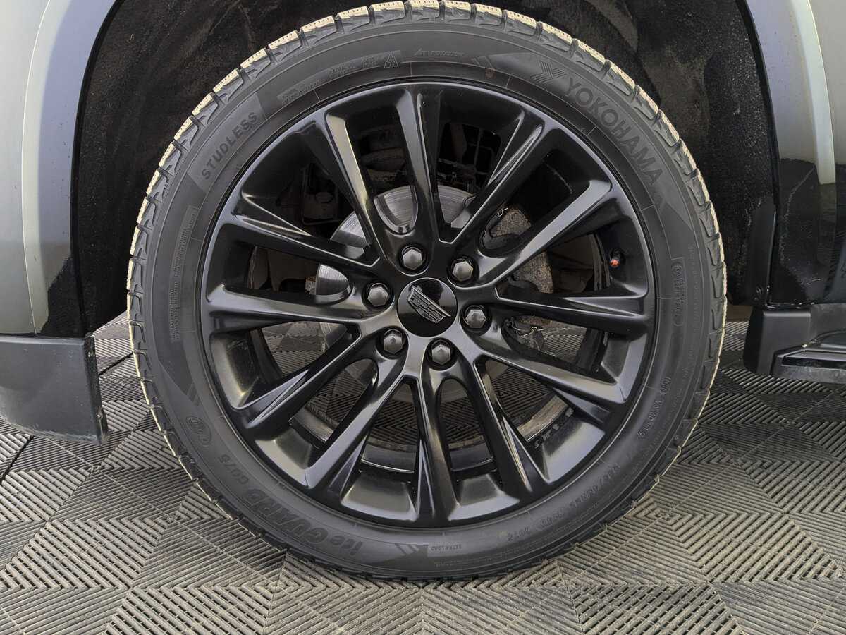 Cadillac Escalade с пробегом — 2019 год. Фото: #11