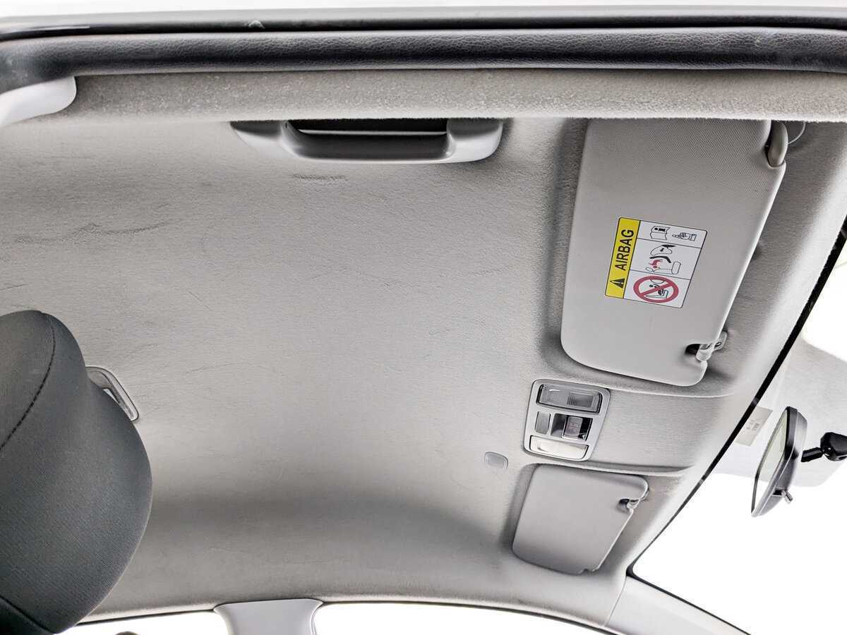 Kia Rio с пробегом — 2020 год. Фото: #20