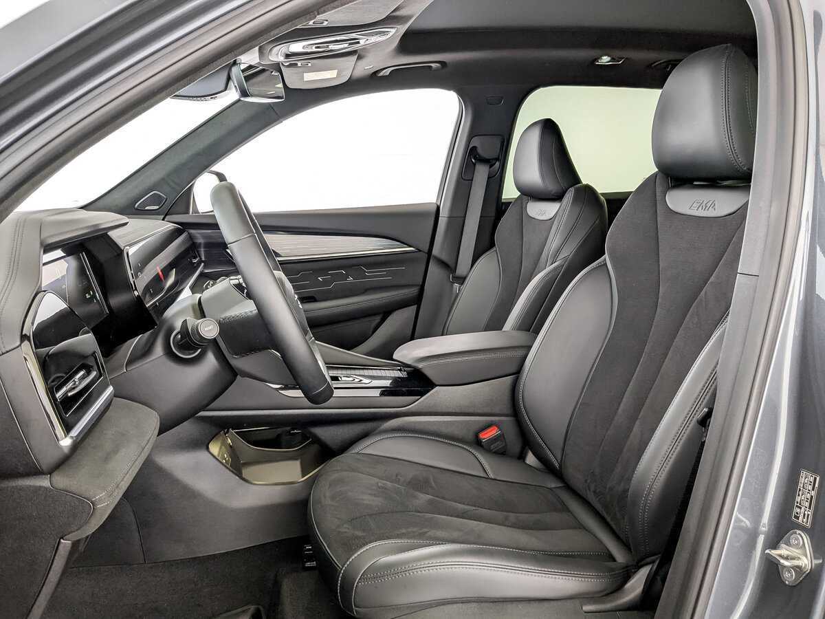 Geely Monjaro с пробегом — 2024 год. Фото: #17