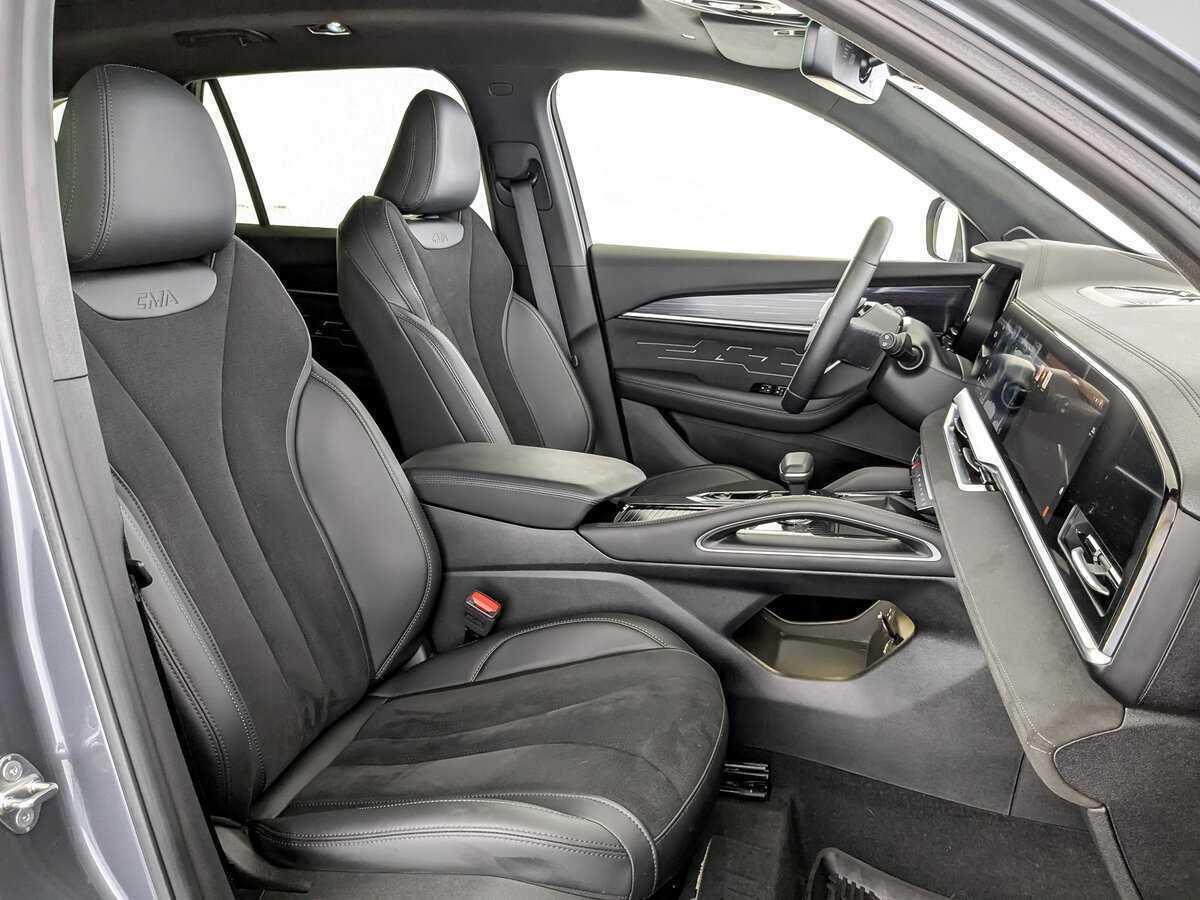 Geely Monjaro с пробегом — 2024 год. Фото: #21