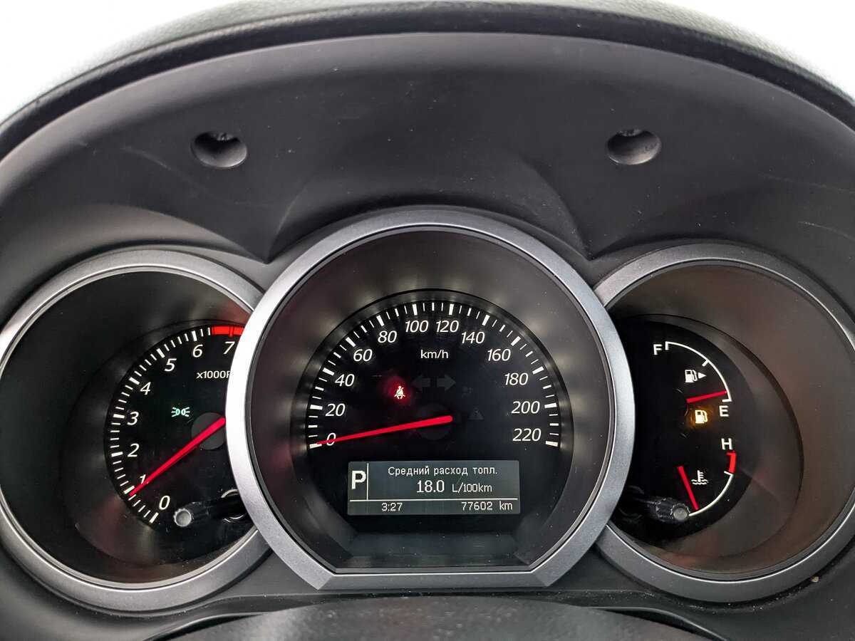 Suzuki Grand Vitara с пробегом — 2008 год. Фото: #13