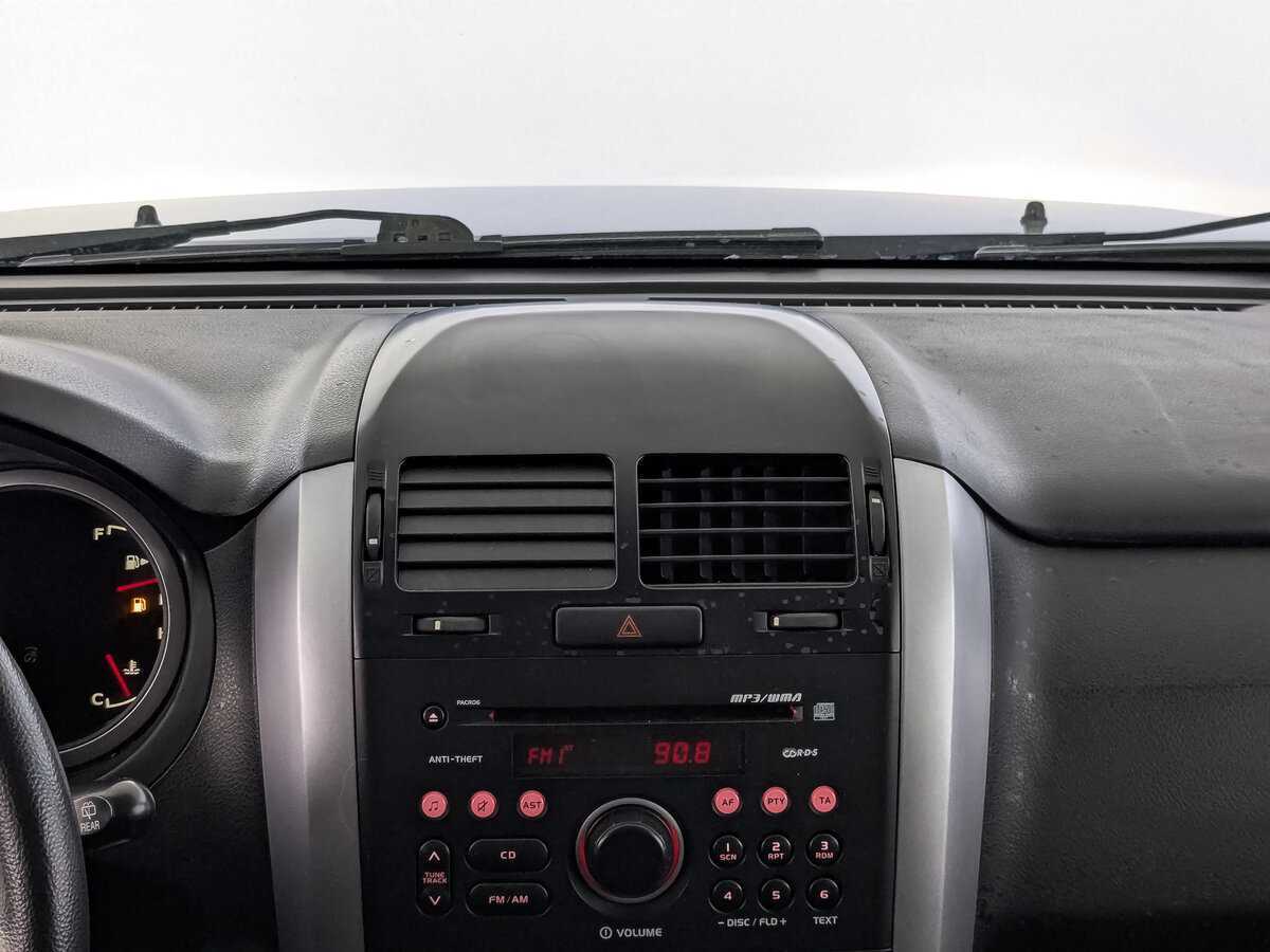 Suzuki Grand Vitara с пробегом — 2008 год. Фото: #14