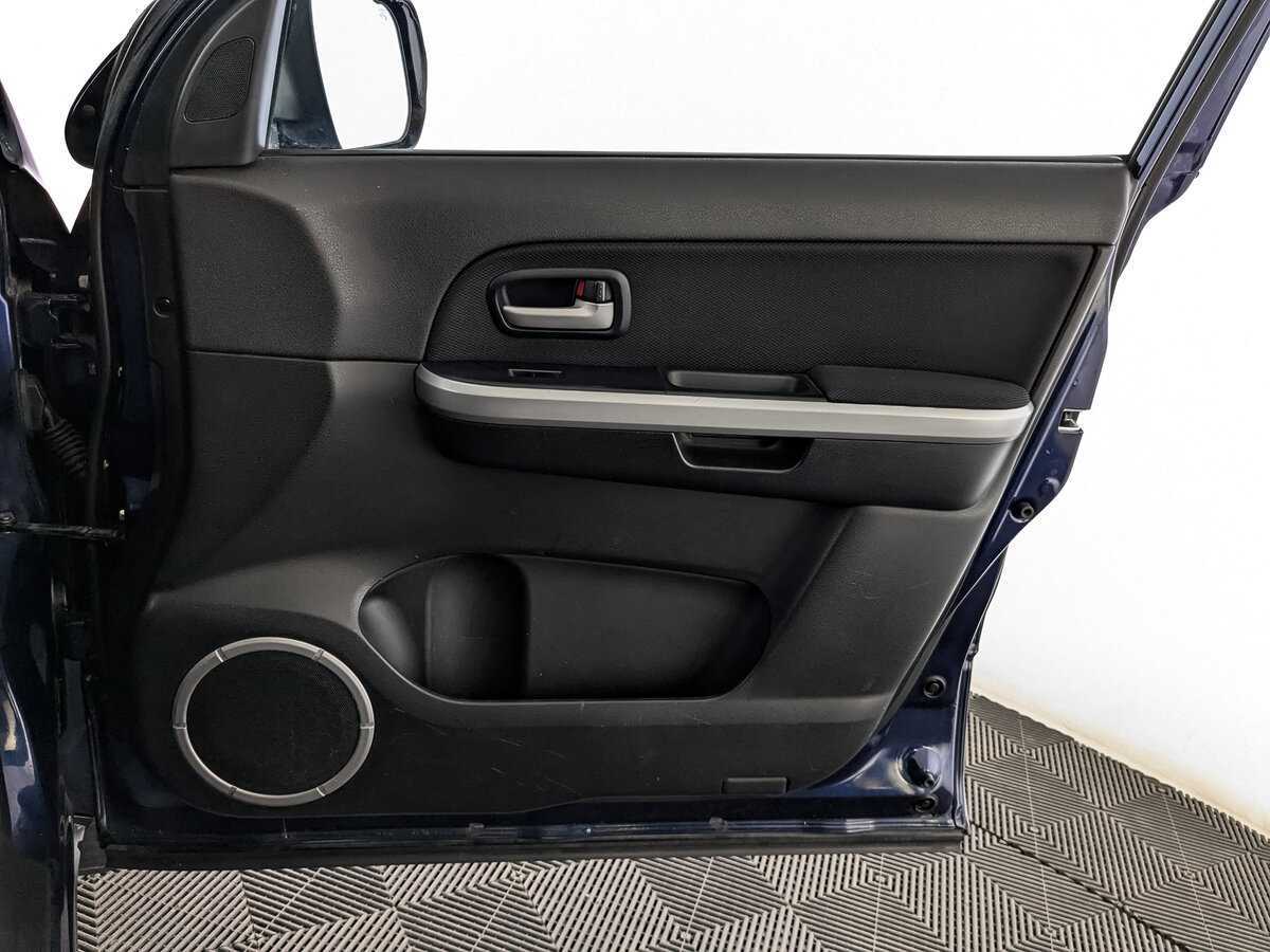 Suzuki Grand Vitara с пробегом — 2008 год. Фото: #22