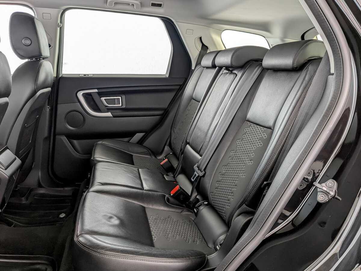 Land Rover Discovery Sport с пробегом — 2019 год. Фото: #11