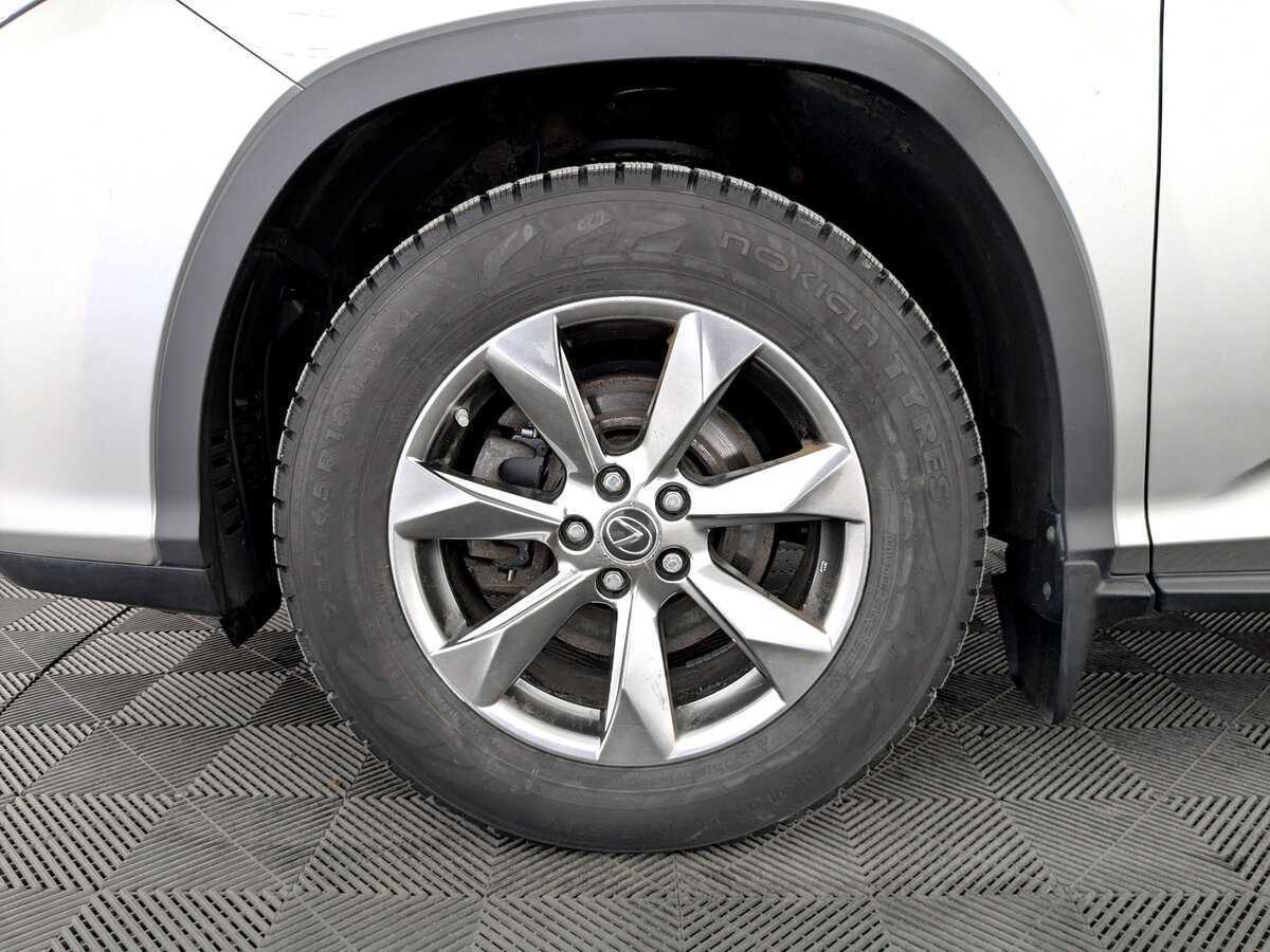 Lexus RX с пробегом — 2019 год. Фото: #17