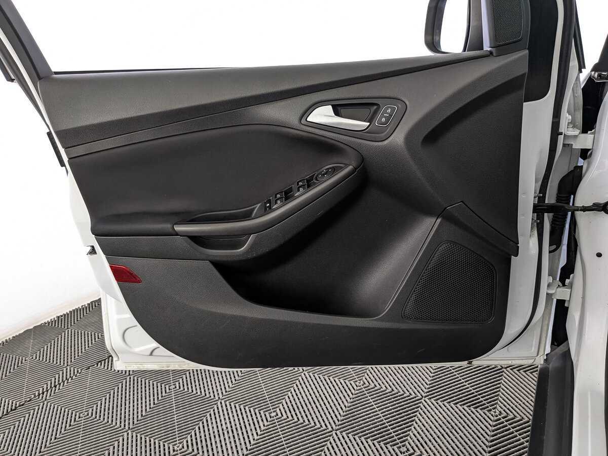 Ford Focus с пробегом — 2019 год. Фото: #17